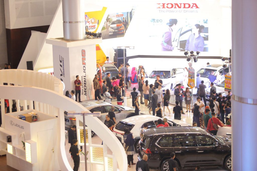 Tunda Beli Mobil Sampai Maret, GIIAS Surabaya 2020 Punya Banyak Promo
