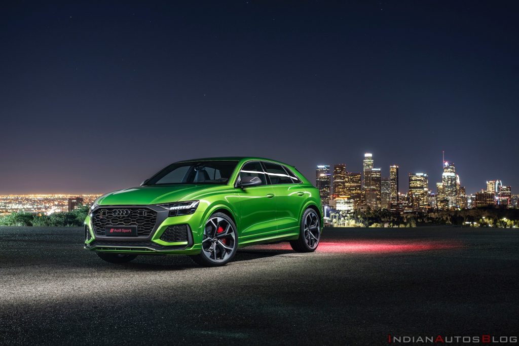 Audi RS Q8 Tampil Elegan dan Bisa Ngebut