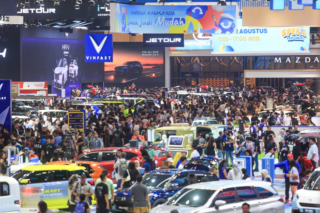 PANDUAN LENGKAP DAN NYAMAN BERKUNJUNG KE GIIAS 2026 SAAT AKHIR PEKAN